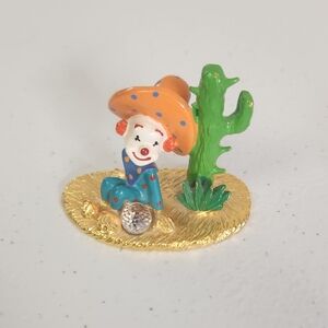Spoontique pewter Western clown with cactus and Swarovski crystal ball K1479
